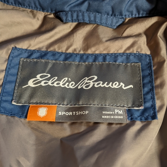 Eddie Bauer Quilted Coat - Picture 2 of 5